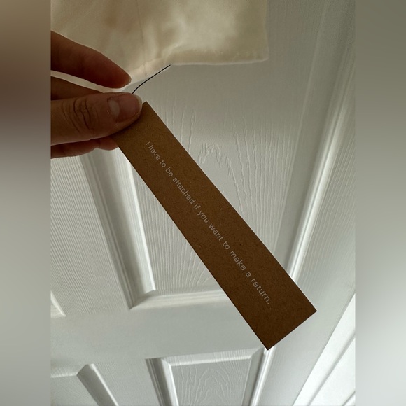 Reformation Anima Top - NWT - Size 10 - Picture 4 of 4